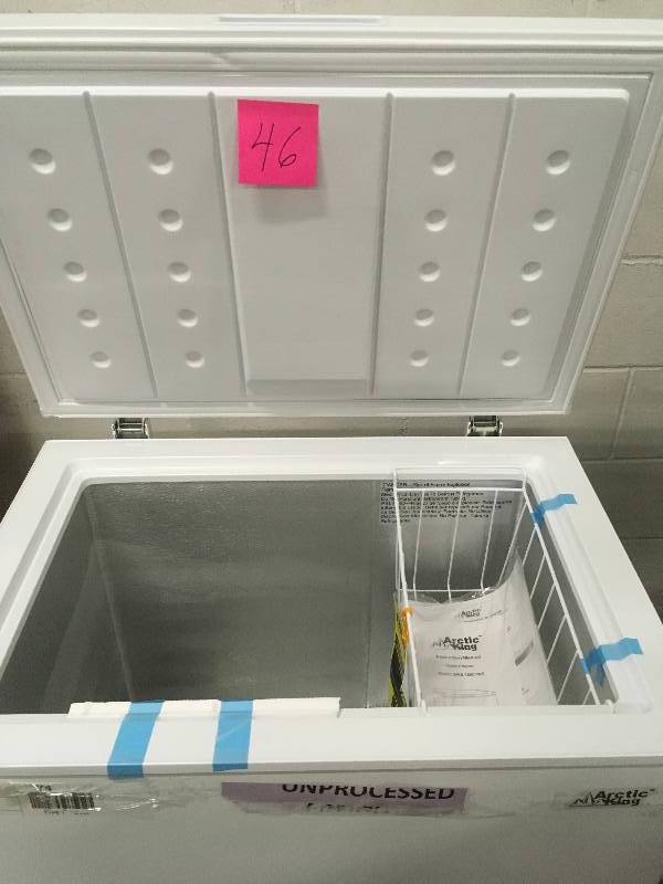 Arctic King 5 cu ft Chest Freezer in good working condition