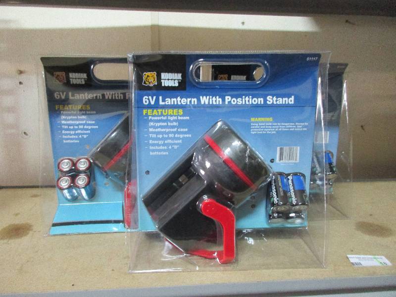 lot 18 image: 6V lanterns