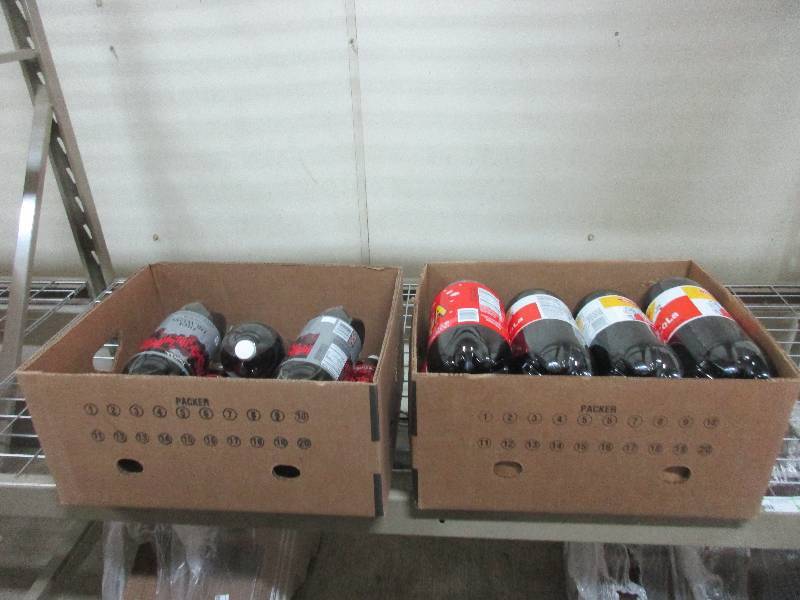 lot 30 image: Soda