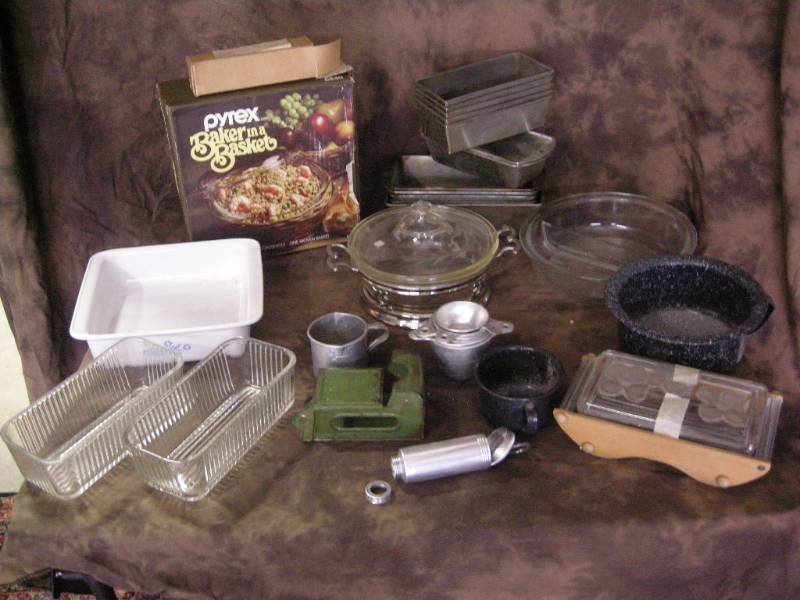 lot 12 image: Vintage Kitchen Glass and Metal