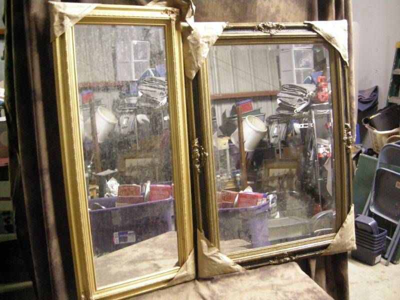 lot 38 image: 2 Vintage Look Gilded Mirrors