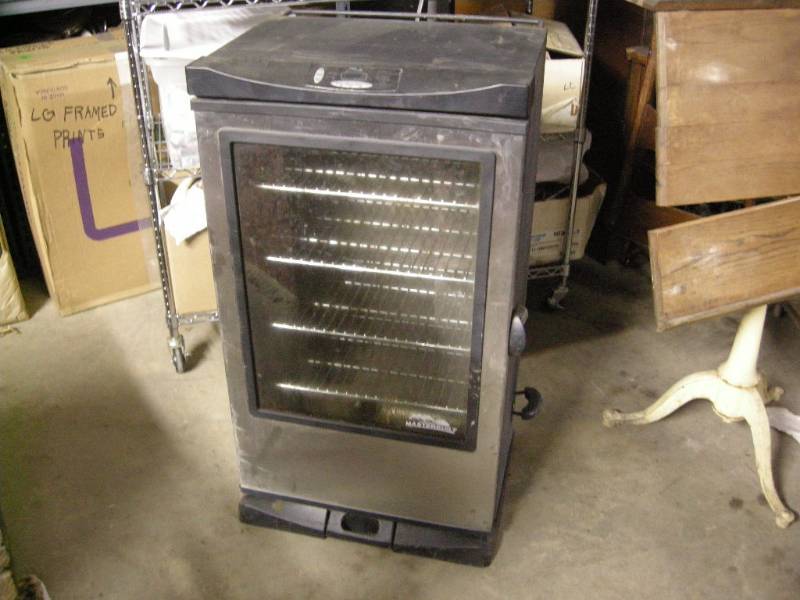 lot 50 image: Masterbuild Meat Smoker