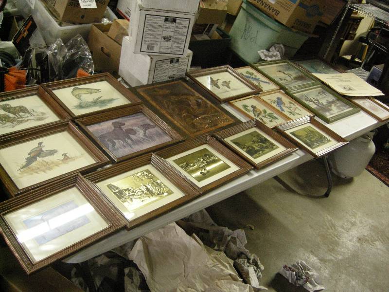 lot 104 image: Vintage Framed Pictures