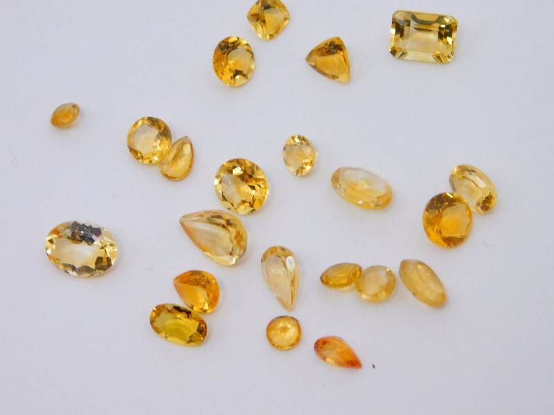 16.55 cts of Citrine Gemstones
