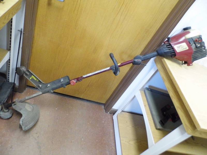 lot 7 image: Pouls Pro Link Trimmer