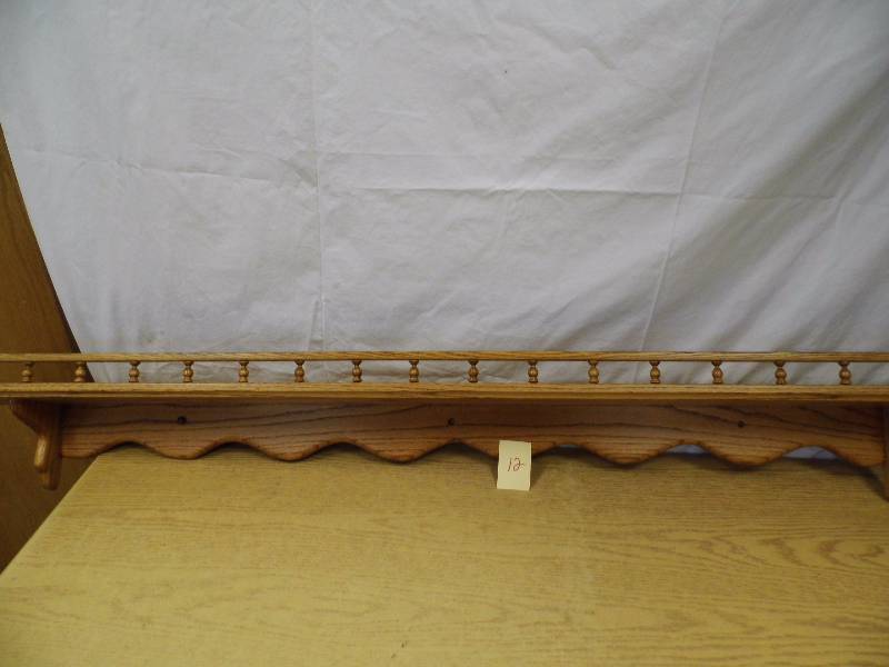 lot 12 image: Wall Shelf