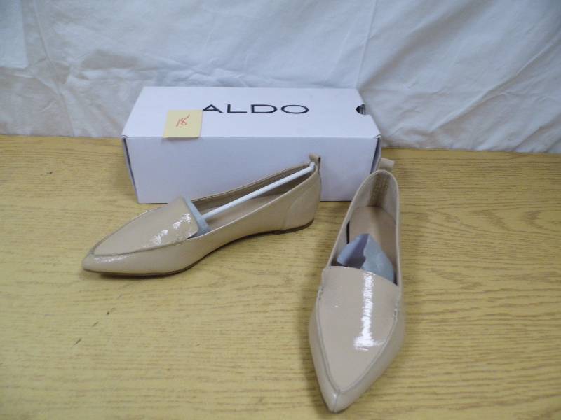 lot 18 image: New Aldo Shoes