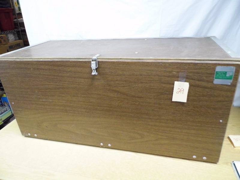 lot 29 image: Portable Kitchen