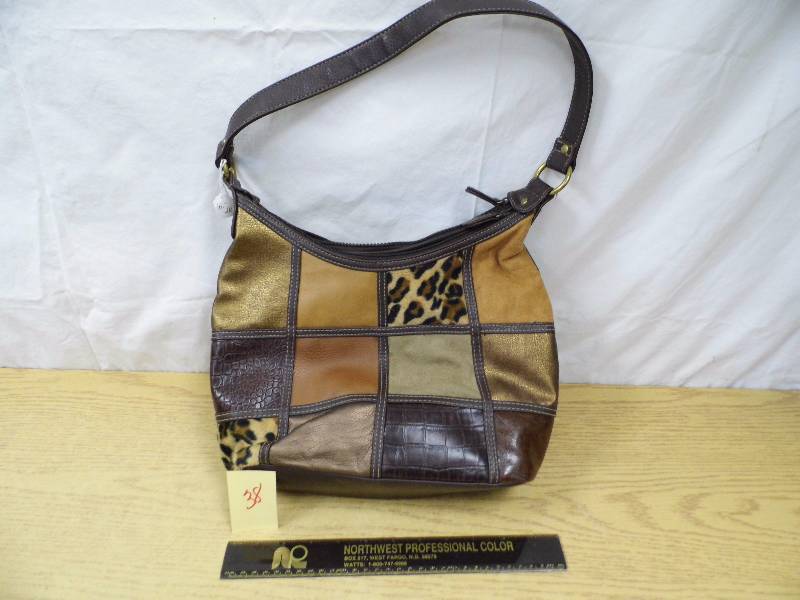 lot 38 image: Brown Patchwork Purse