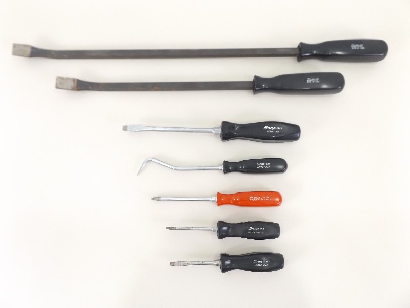 Lot of Snap-On Pry Bars, Screw Drivers, etc.