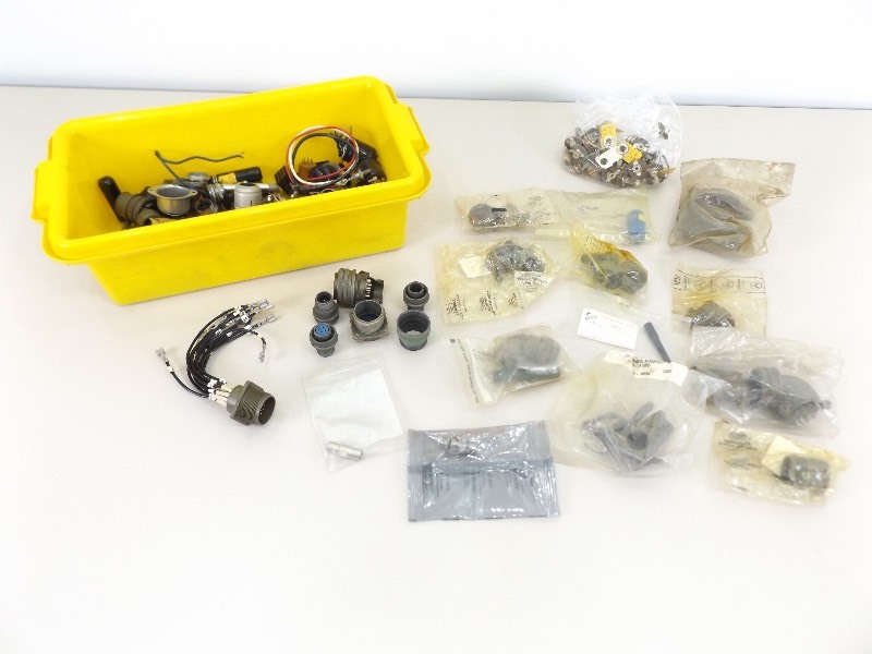 Lot of Various Electronic Connectors, Plugs, etc.