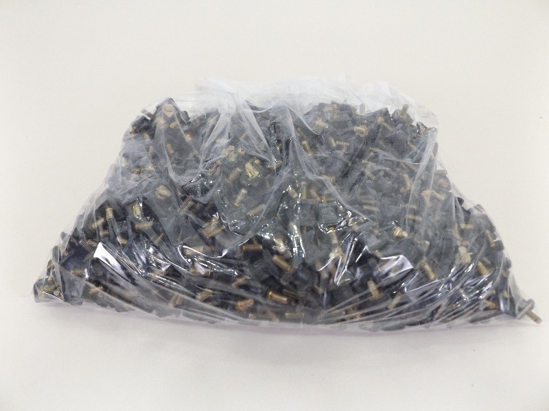 Lot of 500 NOS #8-32 Vibration Mounts