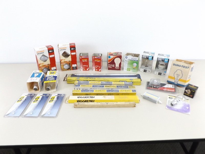 Lot of Various NOS Lightbulbs