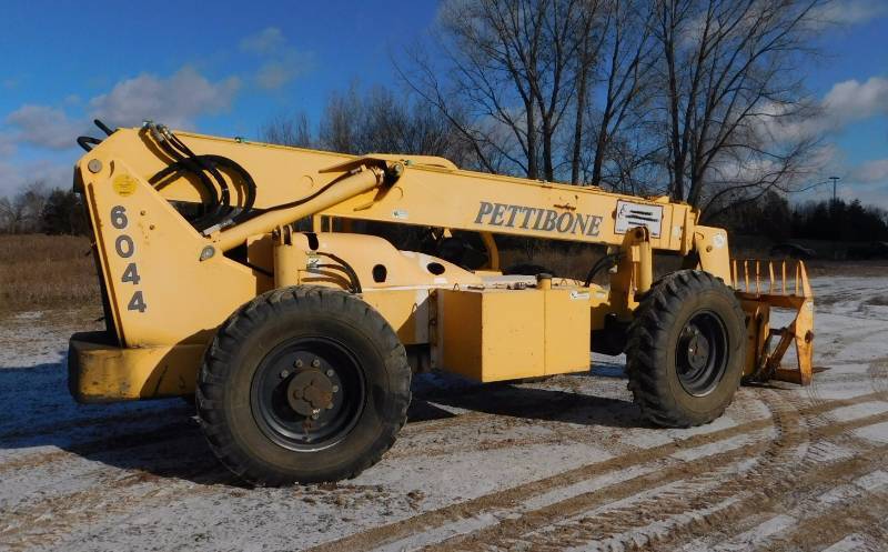 lot 1 image: 1999 Pettibone 6044 Extendo Telehandler