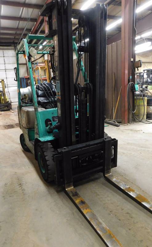 lot 7 image: 1995 Mitsubishi FG15B Forklift