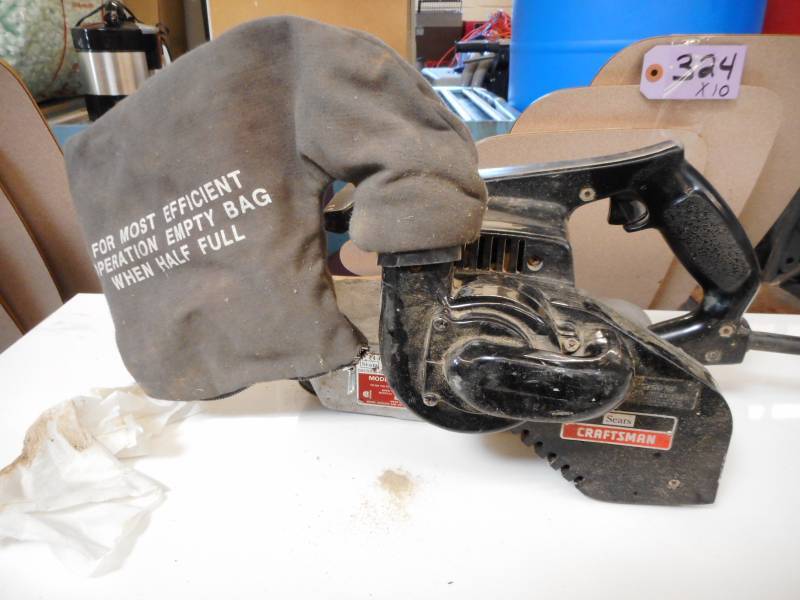 lot 404 image: 4 BELT SANDER