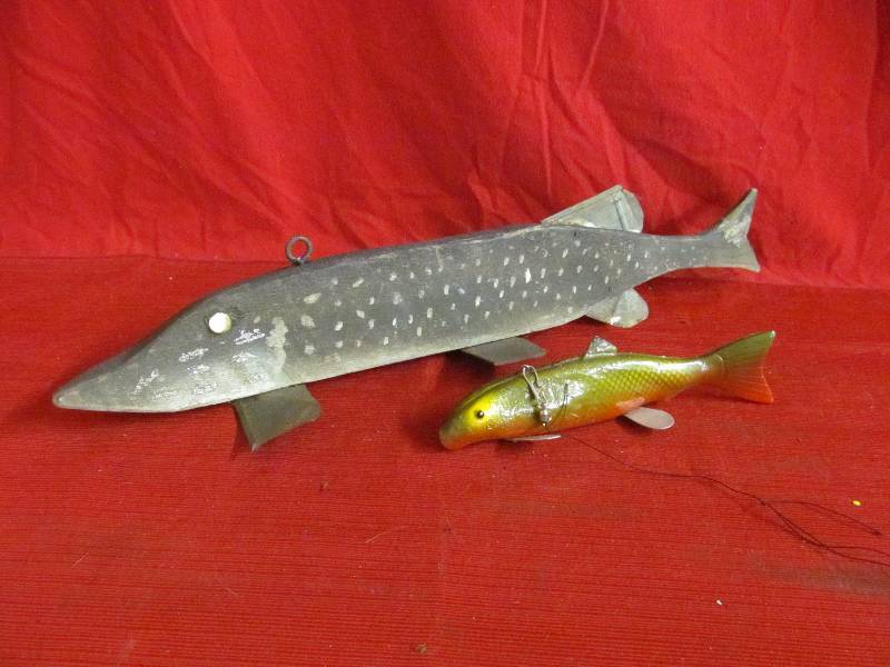 lot 47 image: spearing decoys