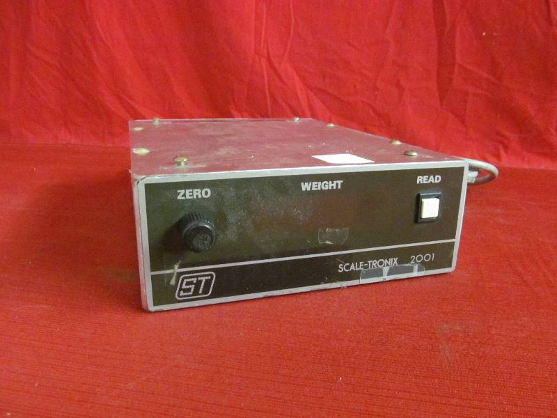 lot 65 image: scale tronics