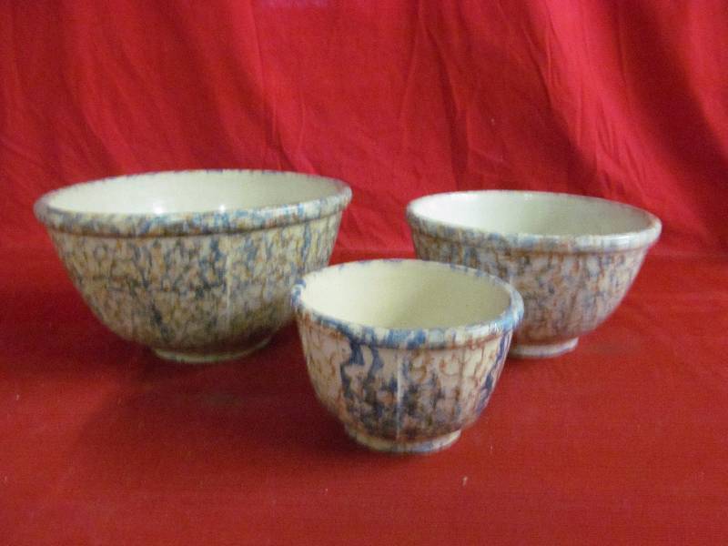 lot 121 image: bowls