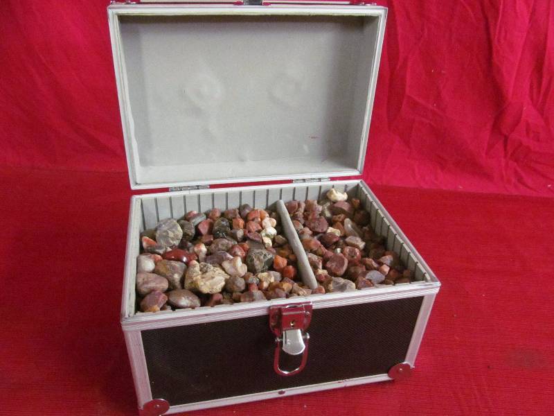 lot 159 image: rocks