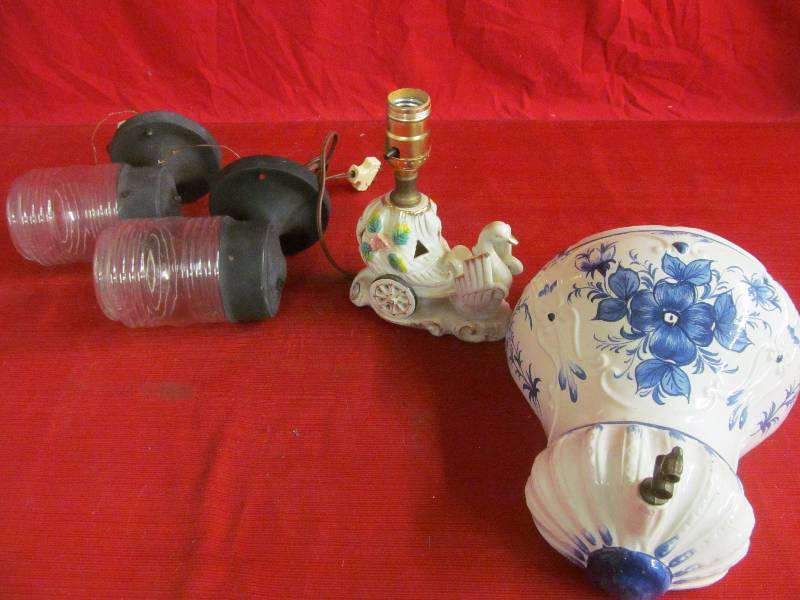 lot 188 image: outdoor lights