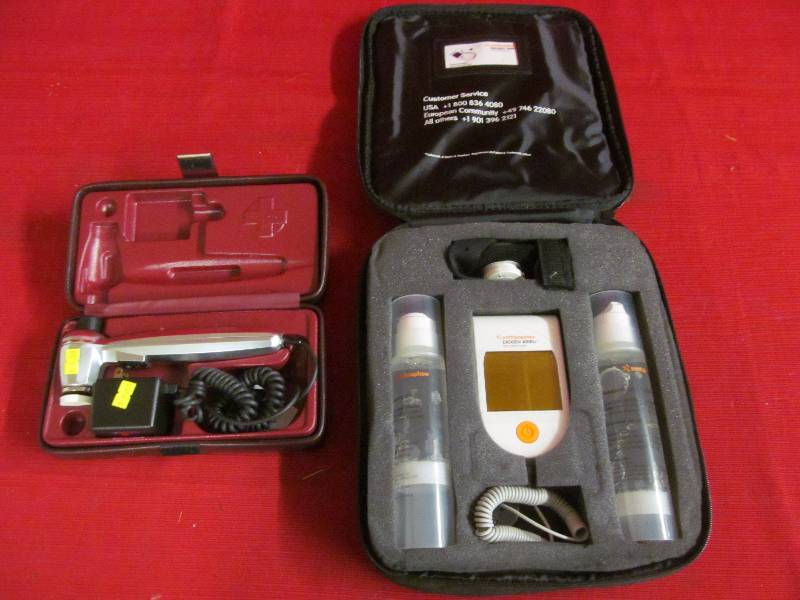 lot 194 image: Novafon massager,