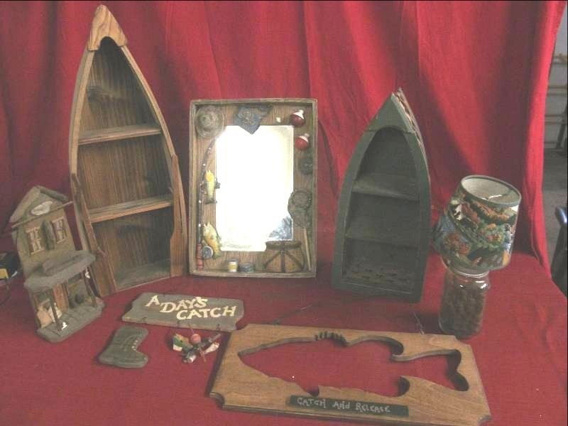 lot 213 image: cabin dcor