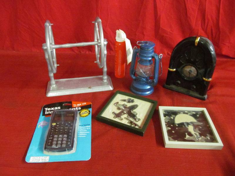 lot 244 image: radio.AirForce Picture lantern