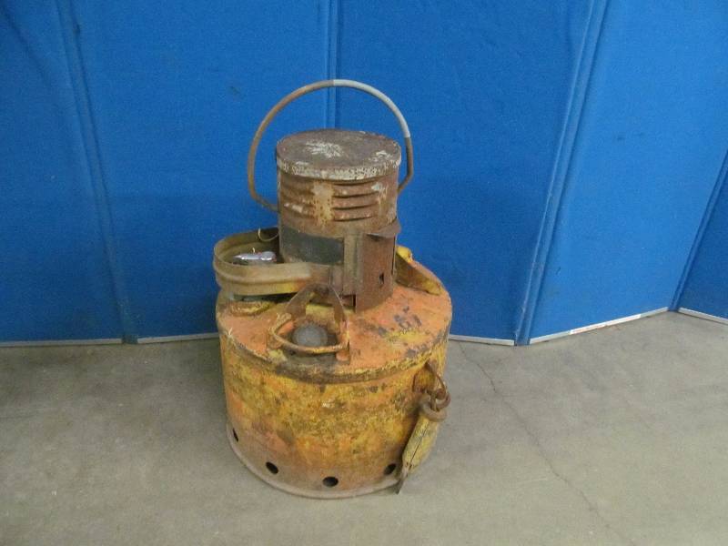 lot 267 image: vintage heater