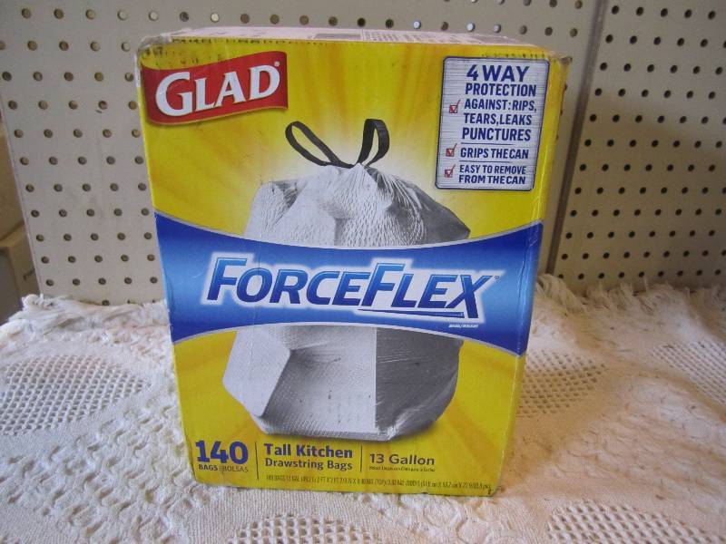 Box of 140 Glad ForceFlex Tall Kitc...