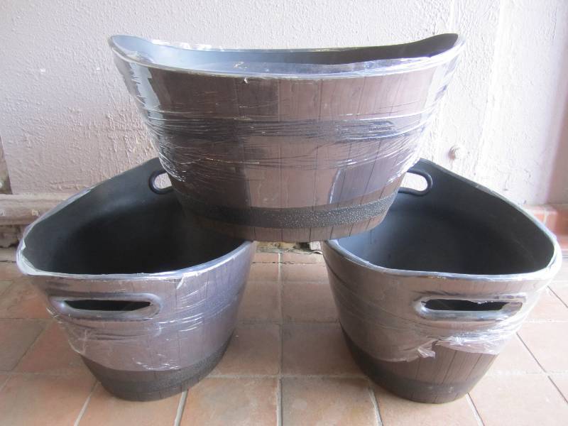 Lot of 3 - 22 HDR Whiskey Barrel B...
