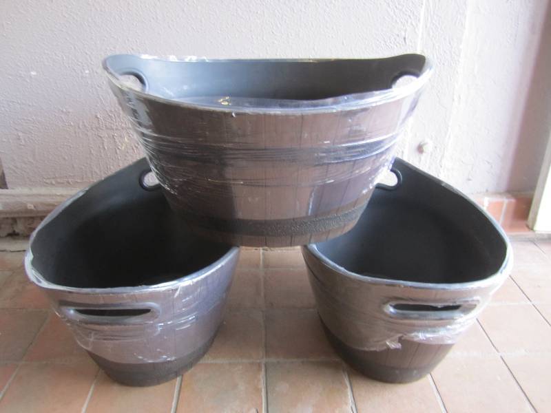 Lot of 3 - 22 HDR Whiskey Barrel B...