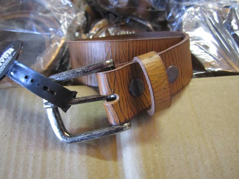 Lot of 12 Canyon Outback Leather Be...