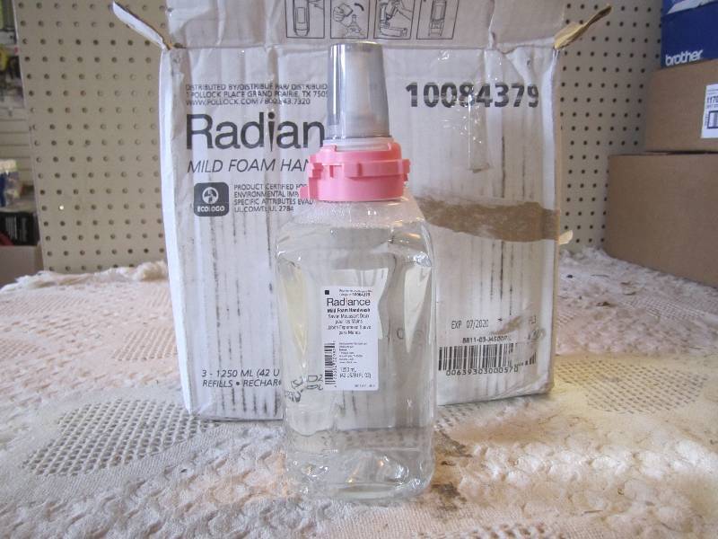 Box of 3 Radiance Mild Foam Handwas...