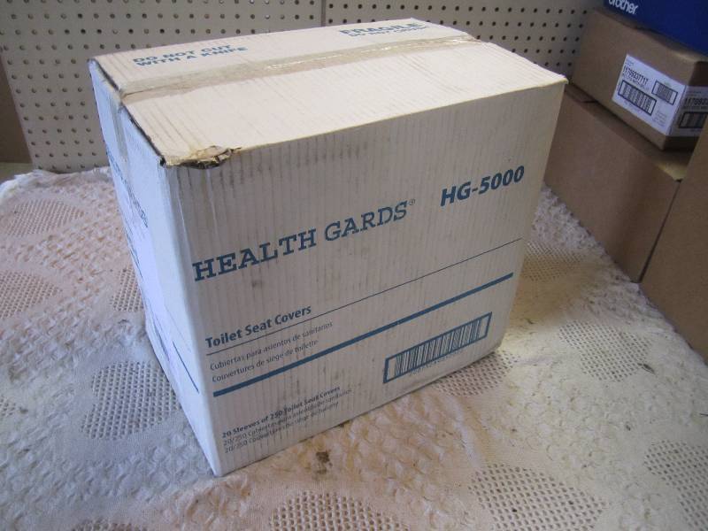 Case of 5000 Health Gards Toilet Se...
