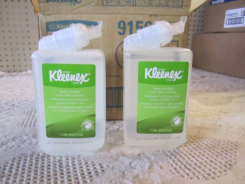 Case of 6 Kleenex Foam Skin Cleanse...