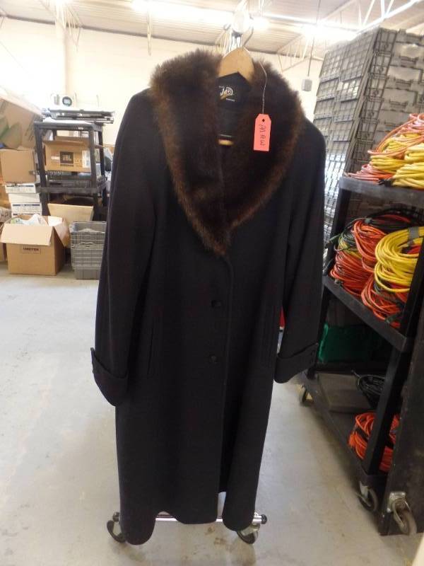 PETITE WOOL DRESS COAT
