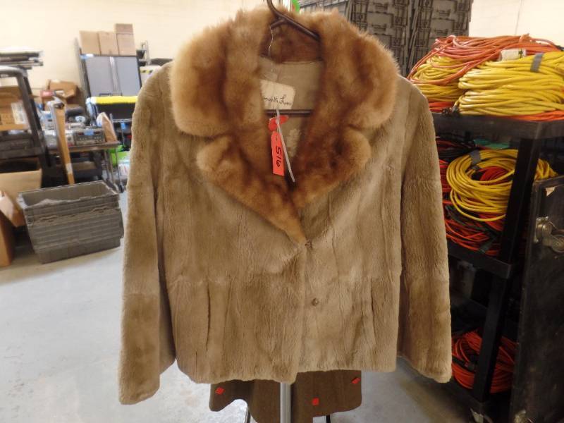 CHINCHILLA JACKET WITH MINK TRIM.