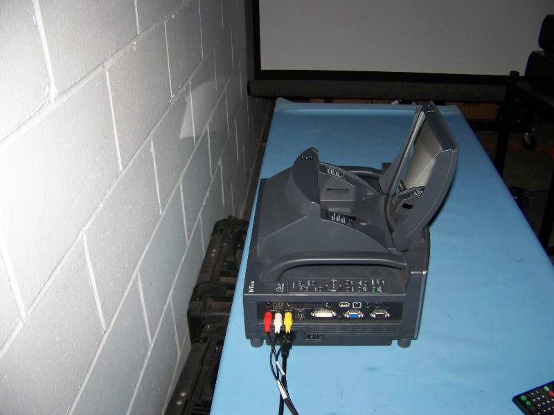 lot 25 image: NEC, WT610, Ultra Short Throw, DLP Projector