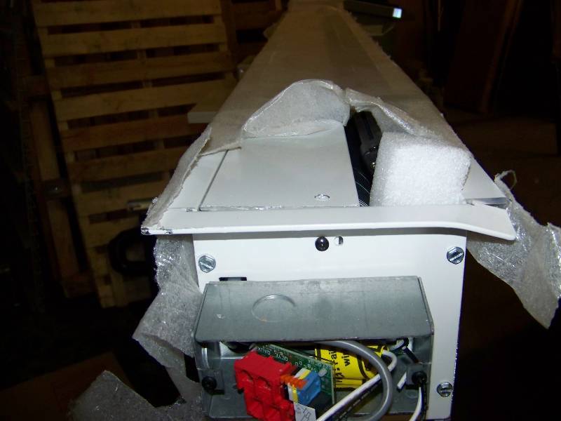 lot 33 image: Da-Lite, Powered  Electric, Projection  Movie Screen