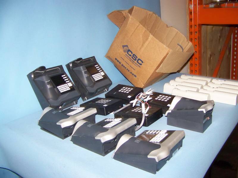 lot 93 image: Miscellaneous lot of L-1 Identity Solutions Keypads, HID Card Readers and Motion Detectors