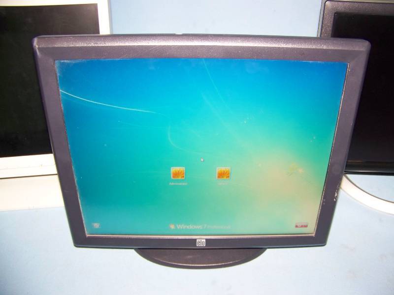 lot 48 image: (3) Flat Screen, Computer  PC Monitors on Stands