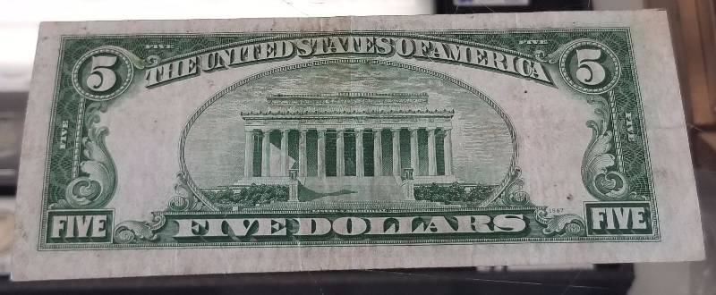 1928-D RED SEAL US $5 BILL FEDERAL RESERVE NOTE AU