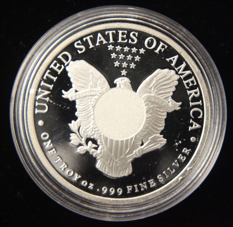 1 TROY OZ. .999 FINE SILVER EAGLE DESIGN IN AIRTITE