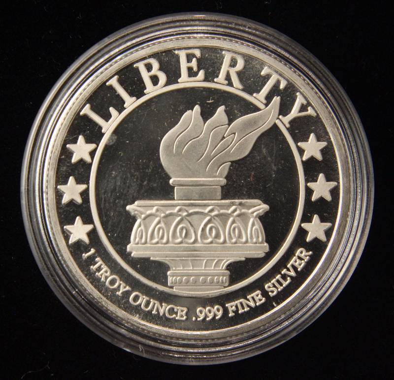 1 TROY OZ. .999 FINE SILVER LIBERTY SILVER ROUND IN AIRTITE