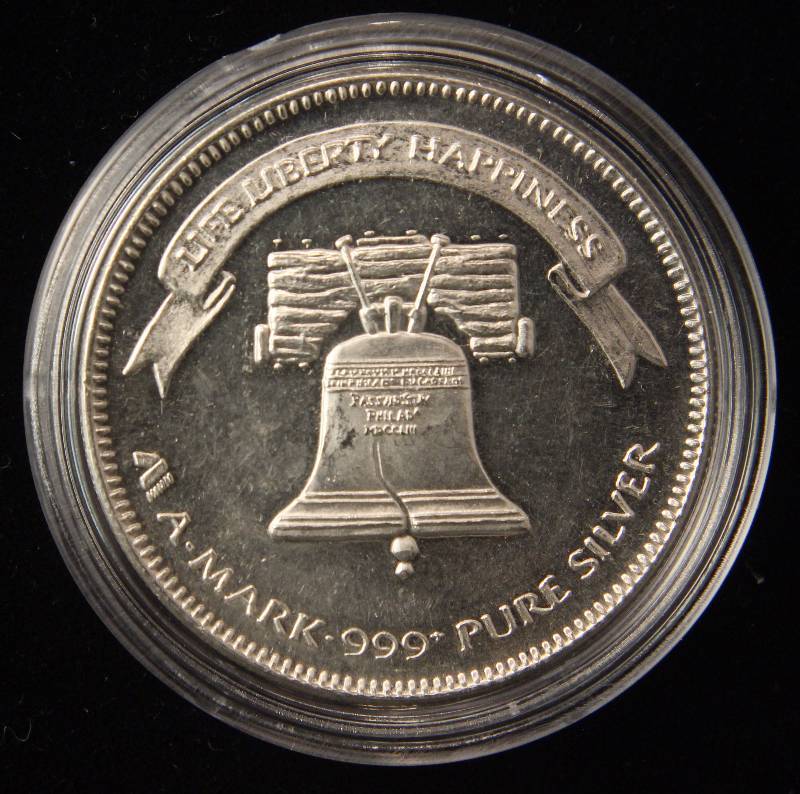 1 TROY OZ. .999 FINE SILVER VINTAGE 1983 A-MARK LIBERTY IN AIRTITE