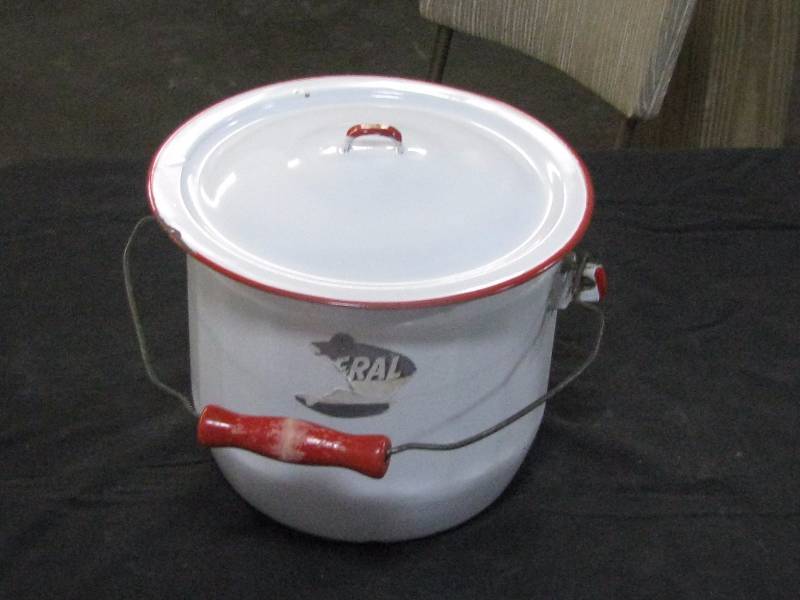 lot 24 image: RedWhite Enamelware Slop Pot with Lid