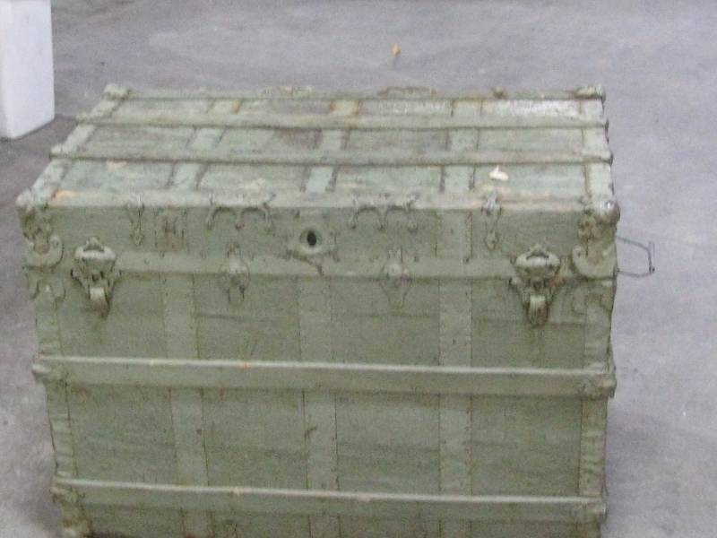 lot 47 image: Antique Steamer Trunk