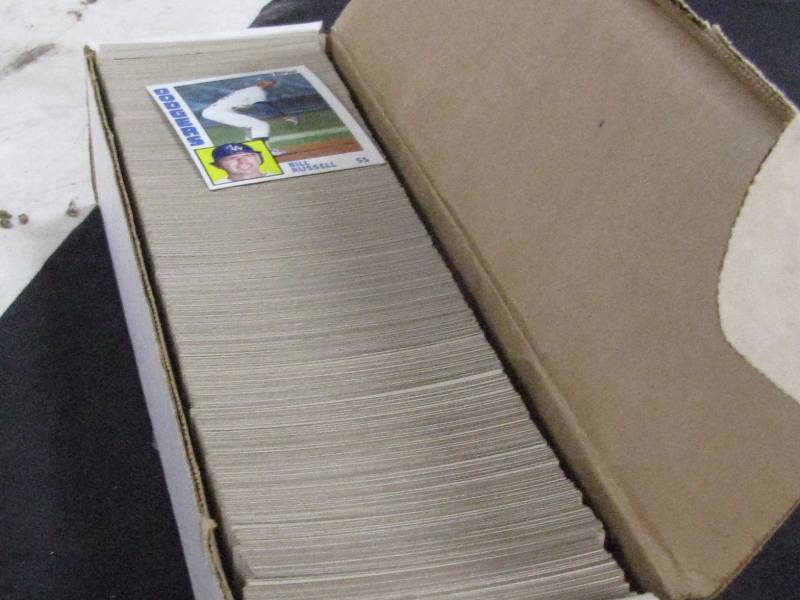 lot 50 image: 1984 Topps Baseball Card Set