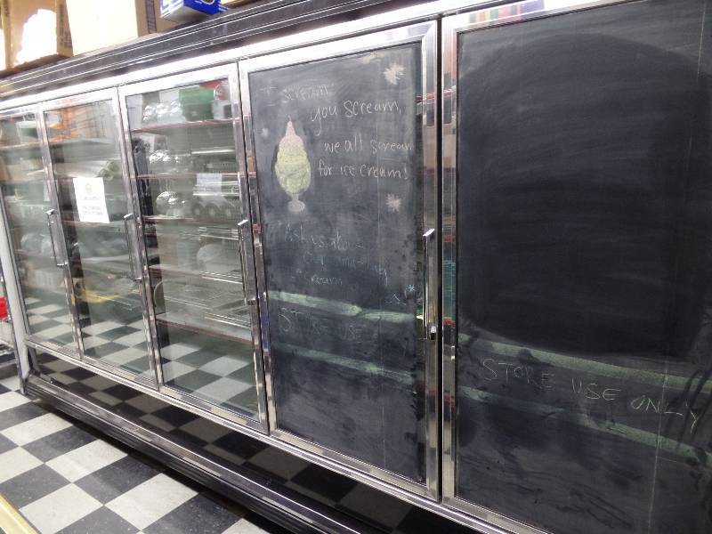 Kyson Warren 5-Door Freezer with Compressor